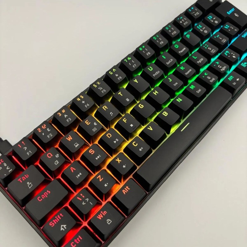 T60 Red Switch Mekanik 62 Tuş RGB